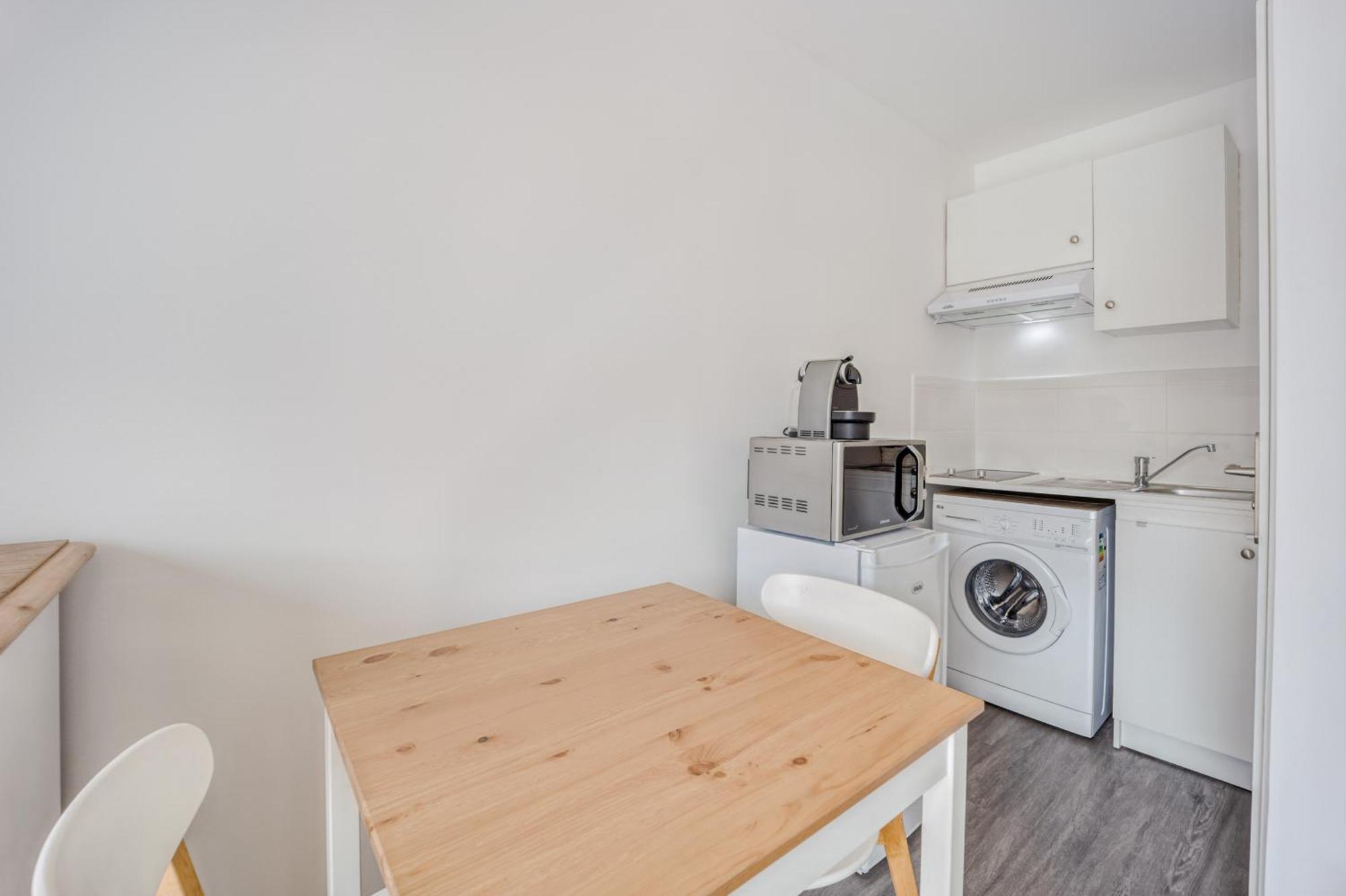 Le Petit Normand - Studio Avec Jardin A 500 M De La Plage Courseulles-sur-Mer Exterior photo